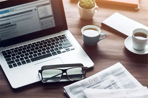 单句被爱文案短句英文翻译